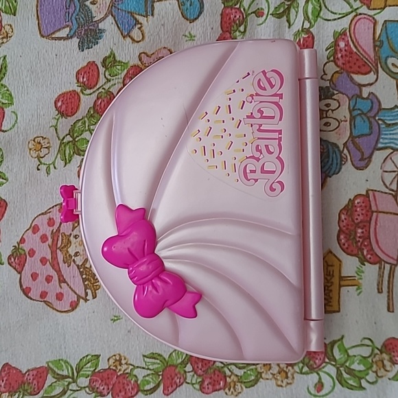 Barbie Other - Vintage Barbie Mattel Caboodles Style Compact Rare